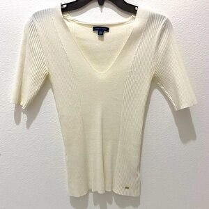 Tommy Hilfiger Ladies Short Sleeve Rib Knit Top in Ivory - EUC - XS